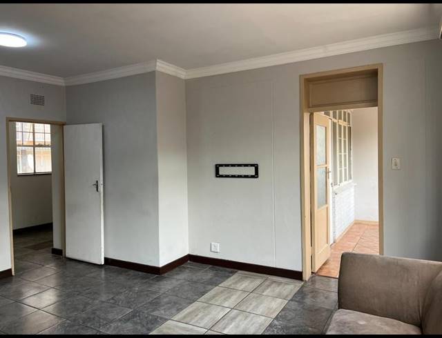 2 BEDROOM PROPERTY TO RENT IN SUNNYSIDE